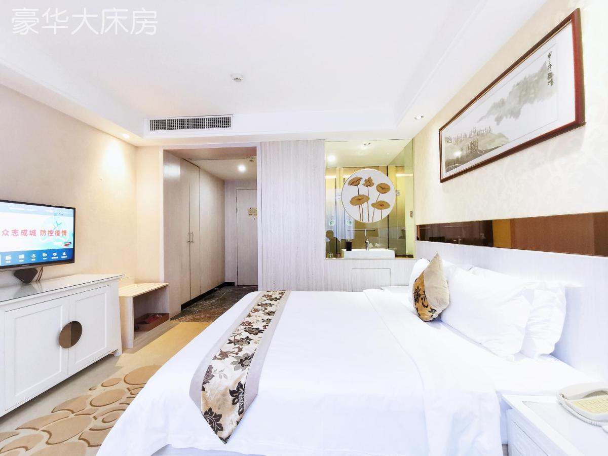 Paco Hotel Tianhe Coach Terminal Metro Satation Guangzhou-Free Shuttle Bus For Canton Fair ภายนอก รูปภาพ