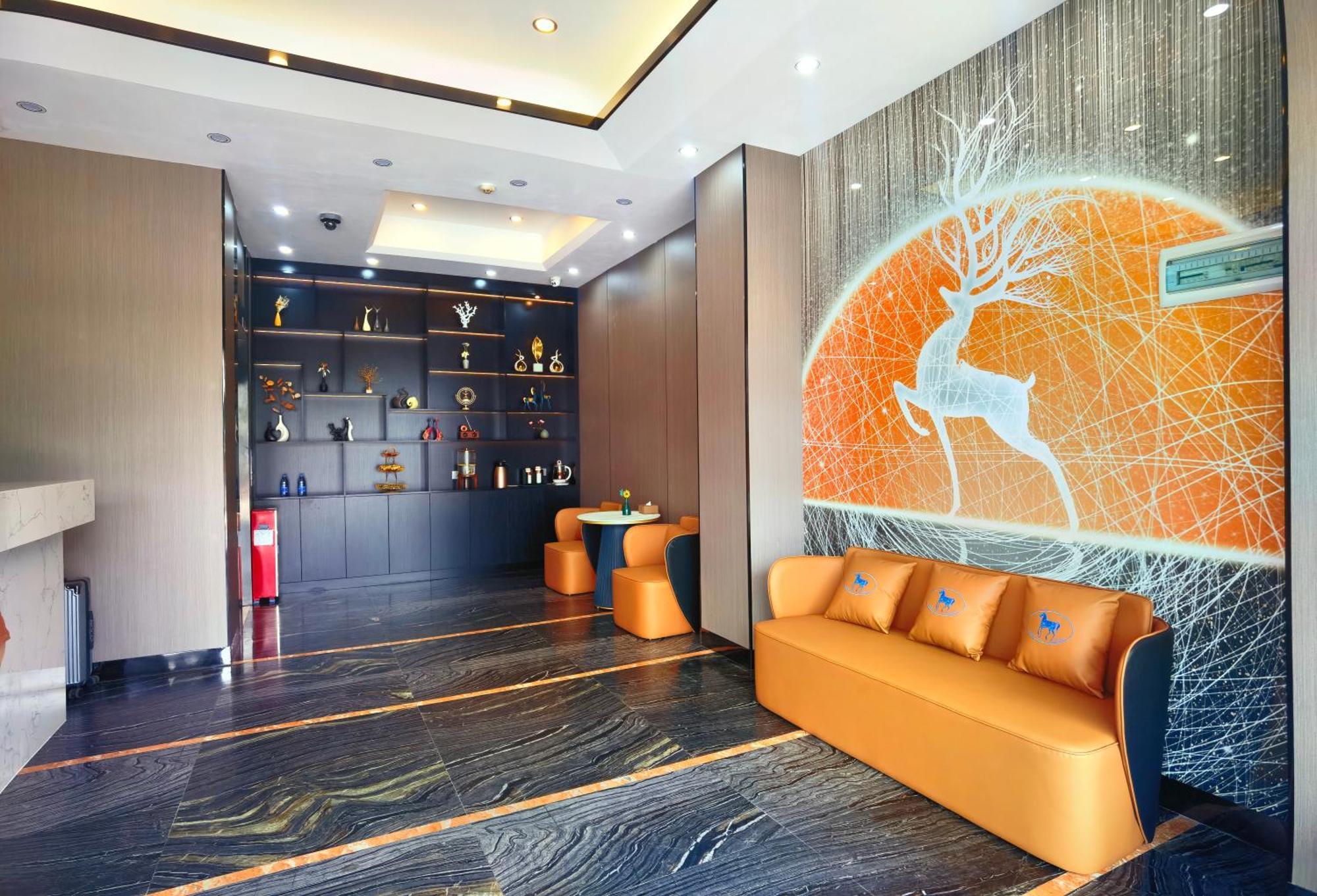Paco Hotel Tianhe Coach Terminal Metro Satation Guangzhou-Free Shuttle Bus For Canton Fair ภายนอก รูปภาพ